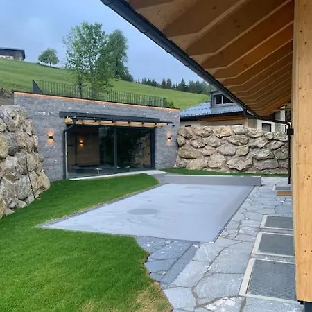Kopf-berg Chalet Annaberg im Lammertal